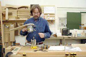 095_writing_table_class_001.jpg 095_writing_table_class_001.jpg